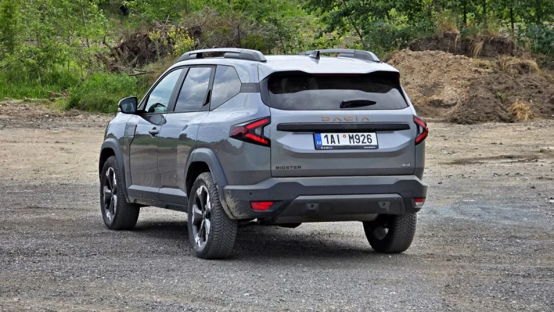 test-dacia-bigster-mild-hybrid-130-4x4-2025-18