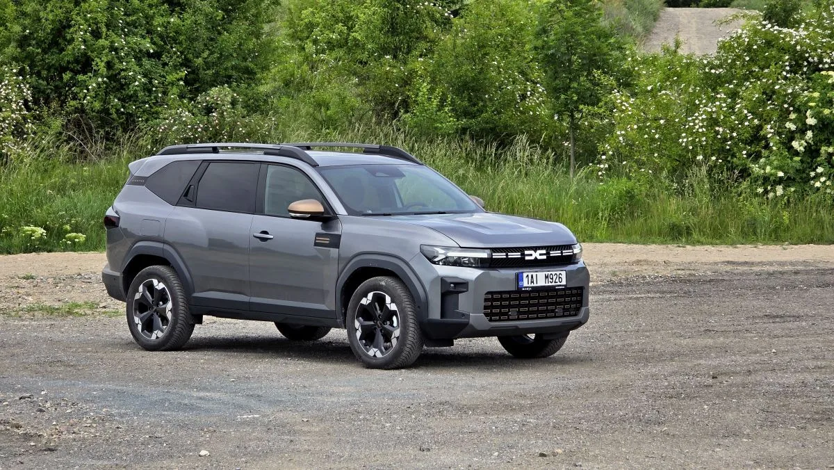 test-dacia-bigster-mild-hybrid-130-4x4-2025-23