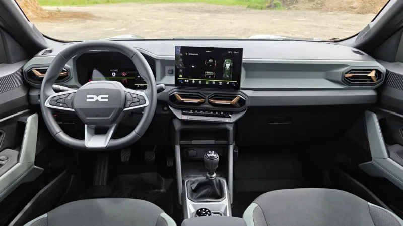 test-dacia-bigster-mild-hybrid-130-4x4-2025-30