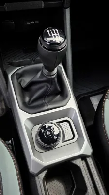 test-dacia-bigster-mild-hybrid-130-4x4-2025-35