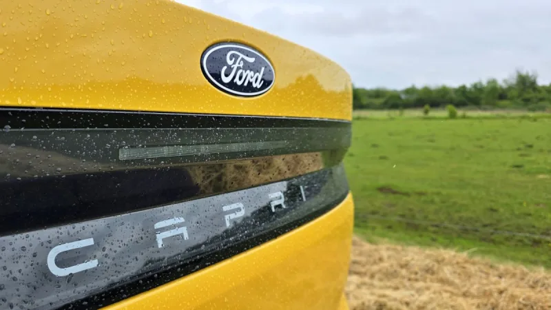 test-ford-capri-rwd-77-kwh-210-kw-elektromobil-2025-13
