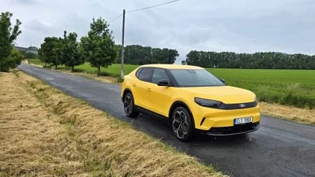 test-ford-capri-rwd-77-kwh-210-kw-elektromobil-2025-8