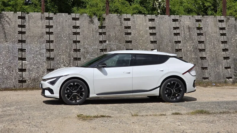test-2025-kia-ev6-gt-line-awd-84-kwh-elektromobil-2