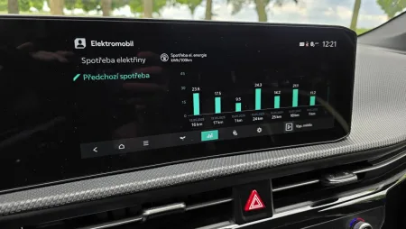 test-2025-kia-ev6-gt-line-awd-84-kwh-elektromobil-31