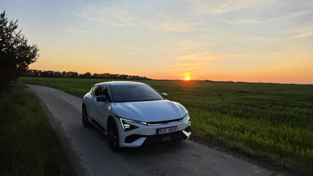 test-2025-kia-ev6-gt-line-awd-84-kwh-elektromobil-32