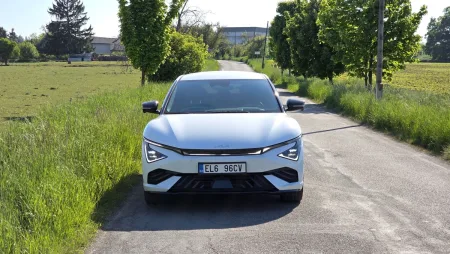 test-2025-kia-ev6-gt-line-awd-84-kwh-elektromobil-7