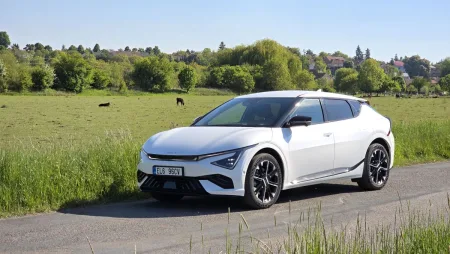 test-2025-kia-ev6-gt-line-awd-84-kwh-elektromobil-8