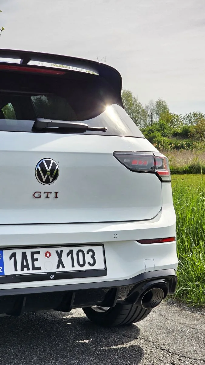 test-volkswagen-golf-gti-clubsport-2025-12