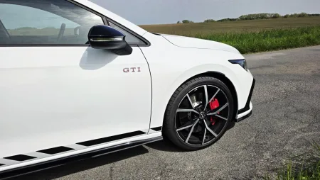 test-volkswagen-golf-gti-clubsport-2025-14