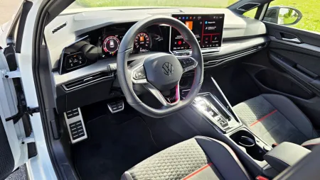 test-volkswagen-golf-gti-clubsport-2025-16