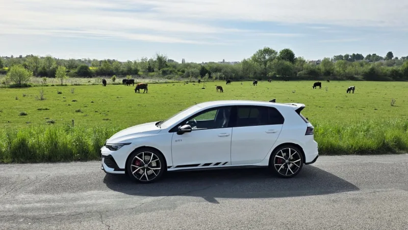 test-volkswagen-golf-gti-clubsport-2025-3