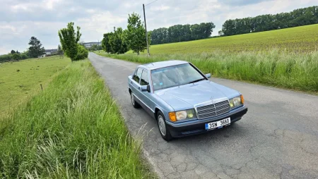 test-ojetiny-mercedes-benz-190-e-20-w201-1991-10