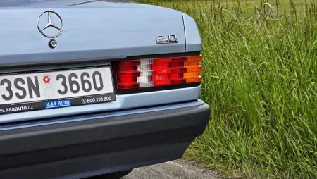 test-ojetiny-mercedes-benz-190-e-20-w201-1991-14