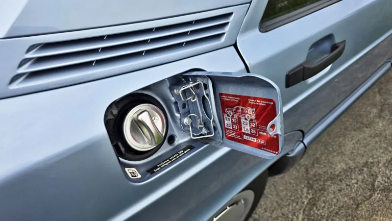 test-ojetiny-mercedes-benz-190-e-20-w201-1991-16