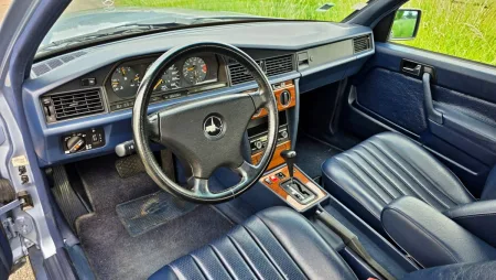test-ojetiny-mercedes-benz-190-e-20-w201-1991-18