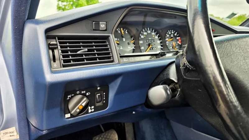 test-ojetiny-mercedes-benz-190-e-20-w201-1991-19