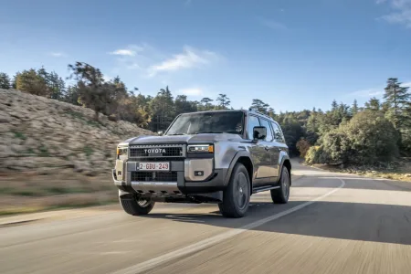 toyota-land-cruiser-2