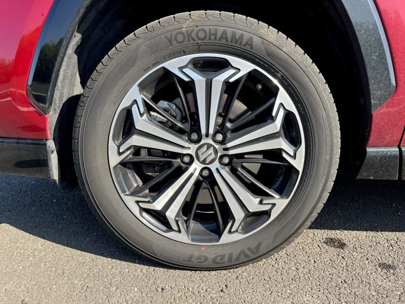 test-suzuki-across-2-5-plug-in-hybrid-elegance-e-cvt-4x4-2025-12