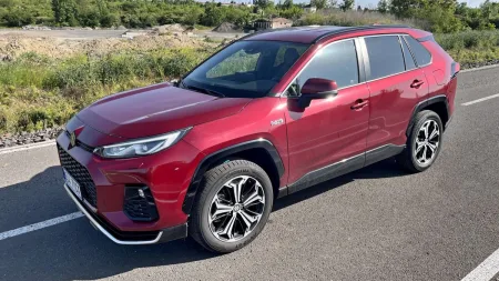 test-suzuki-across-2-5-plug-in-hybrid-elegance-e-cvt-4x4-2025-25