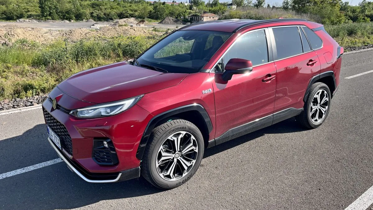 test-suzuki-across-2-5-plug-in-hybrid-elegance-e-cvt-4x4-2025-25