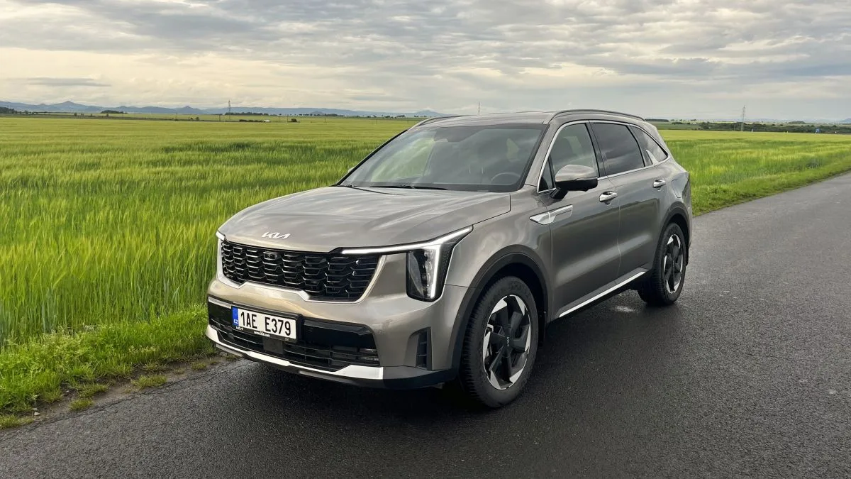 test-kia-sorento-1-6-t-gdi-4x4-hev-6at-hybrid-2025
