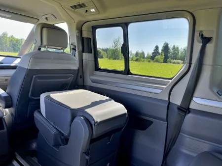 test-volkswagen-multivan-long-1-5-tsi-phev-4motion-2025-18