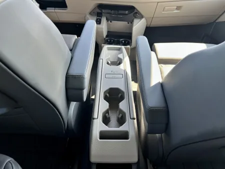 test-volkswagen-multivan-long-1-5-tsi-phev-4motion-2025-20
