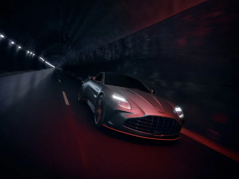 aston-martin-vantage-s-2025-5