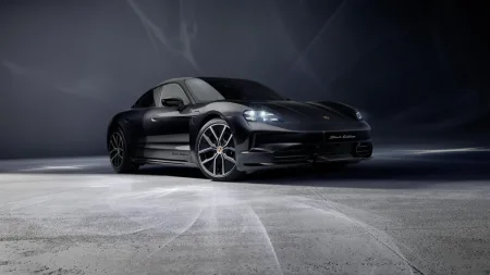 2025-porsche-taycan-black-edition-porsche-cayenne-black-edition-3