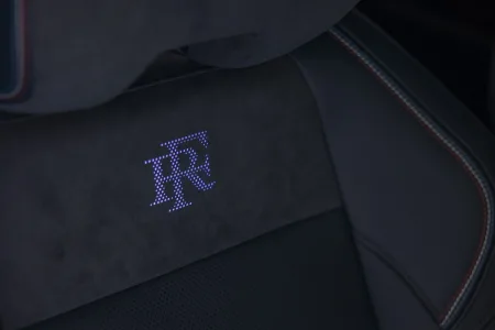 2025-renault-rafale-presidentiel-prezidentske-auto-francie-13