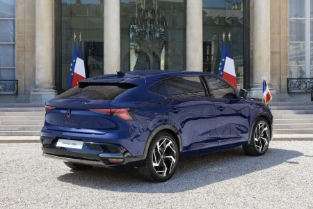 2025-renault-rafale-presidentiel-prezidentske-auto-francie-2
