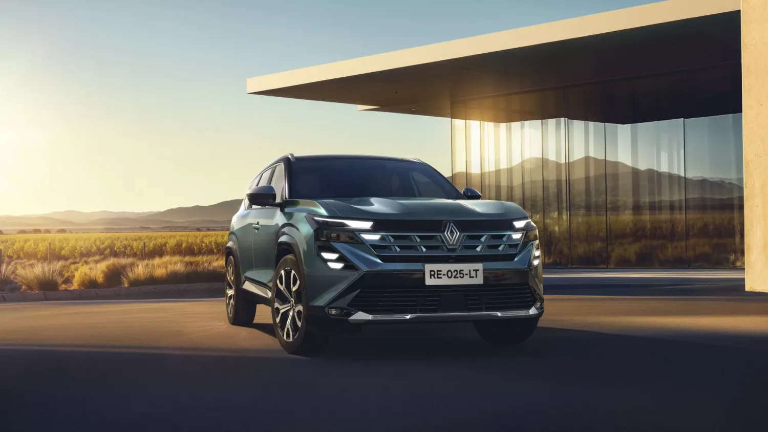 2025-renault_boreal-jako_prevlecena_dacia_bigster-1