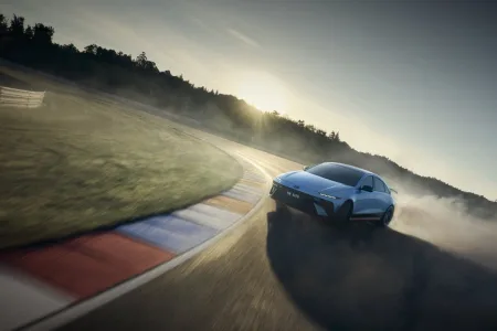 2025-hyundai-ioniq-6-n-na_okruhu