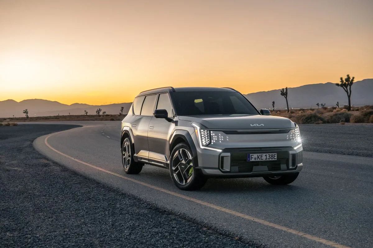 kia-ev9-gt-2025