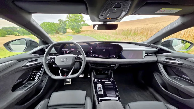 test-audi-a6-sportback-e-tron-performance-elektromobil-2025-23