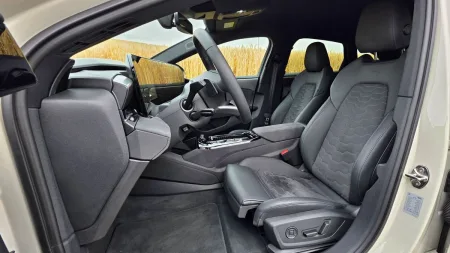 test-audi-a6-sportback-e-tron-performance-elektromobil-2025-24