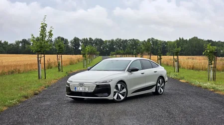 test-audi-a6-sportback-e-tron-performance-elektromobil-2025-28