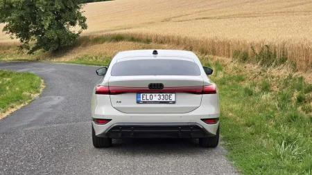 test-audi-a6-sportback-e-tron-performance-elektromobil-2025-9