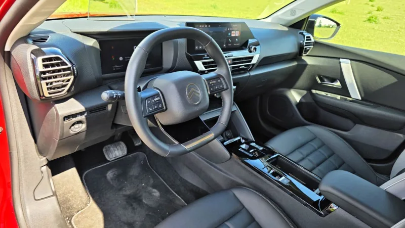 test-citroen-c4-petrol-130k-automatic-2025-17