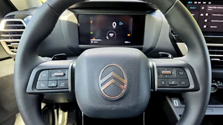 test-citroen-c4-petrol-130k-automatic-2025-18