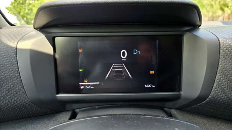 test-citroen-c4-petrol-130k-automatic-2025-21