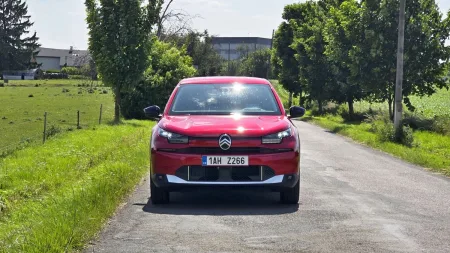 test-citroen-c4-petrol-130k-automatic-2025-3