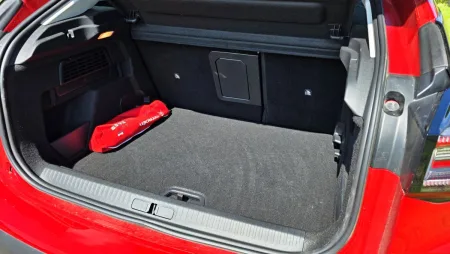 test-citroen-c4-petrol-130k-automatic-2025-32