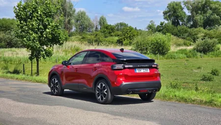 test-citroen-c4-petrol-130k-automatic-2025-6