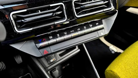 test-renault-5-e-tech-elektromobil-2025-26