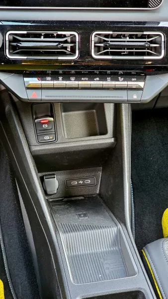 test-renault-5-e-tech-elektromobil-2025-27