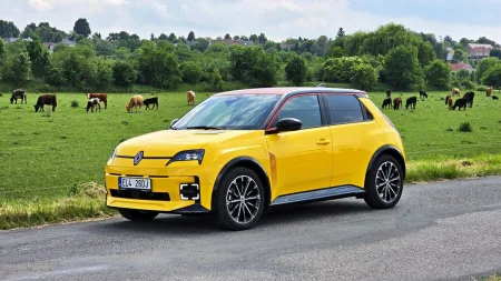test-renault-5-e-tech-elektromobil-2025-4