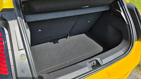 test-renault-5-e-tech-elektromobil-2025-33
