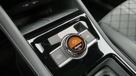 test-volkswagen-tayron-r-line-20-tdi-142-kw-4motion-2025-26