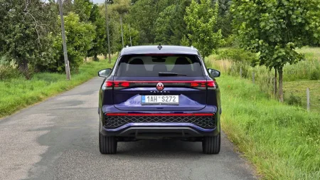test-volkswagen-tayron-r-line-20-tdi-142-kw-4motion-2025-8